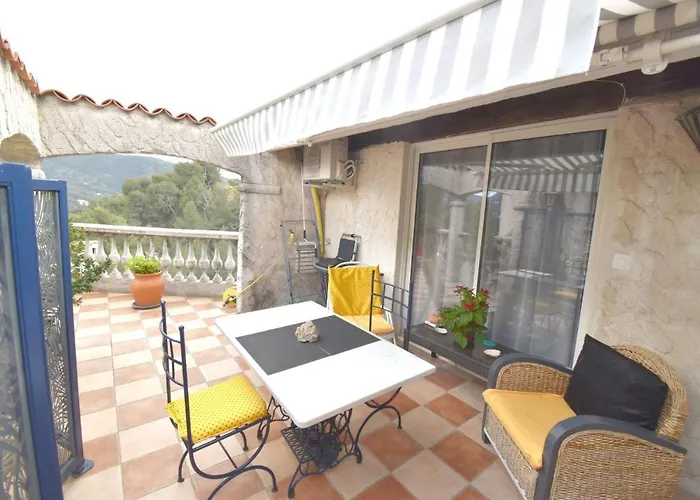 Climatise Et Sa Terrasse Privee En * La Trinite (Alpes-Maritimes)