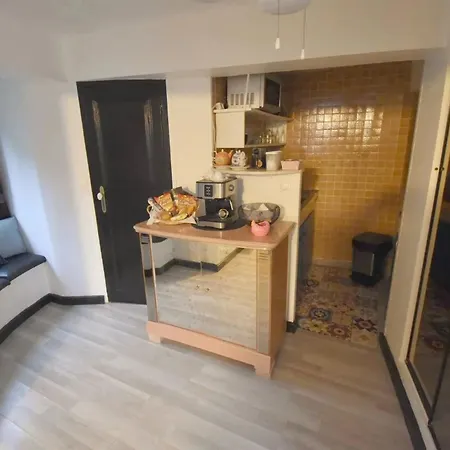 Appartement Climatisé Et Sa Terrasse Privée En